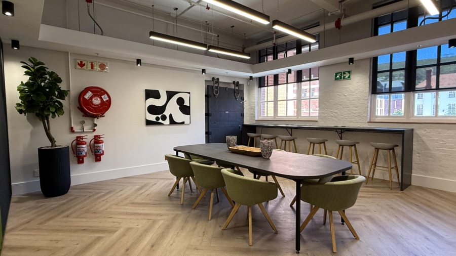 To Let commercial Property for Rent in Gardens Western Cape